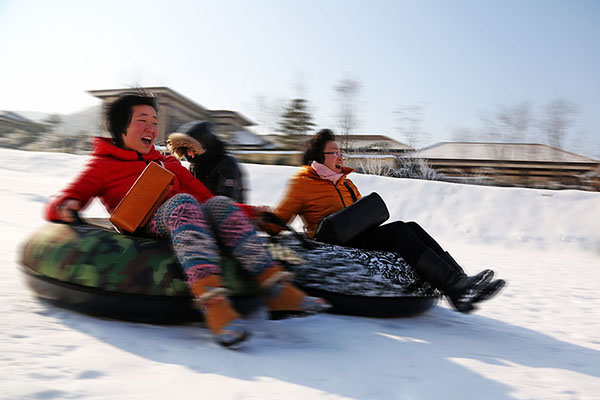 北京滑雪网滑雪俱乐部_单板滑雪和双板滑雪_安波滑雪场