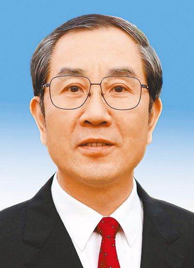 浏阳五中校长现任校长_现任中央党校校长_嘉定二中现任现任校长