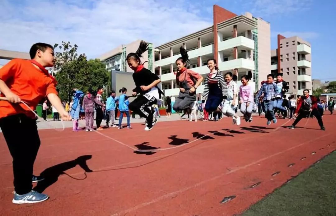 跳绳的英文怎么读_跳绳小凡花样跳绳教学_跳绳英文