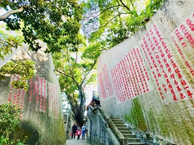 厦门旅游必去十大景点_去卢森堡旅游必看景点_去韶山旅游有几个景点