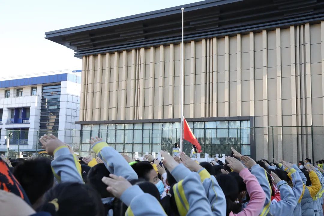 6月21日是什么节日是狗肉节吗_女神节是几月几日_3月8日邀请参加女神节