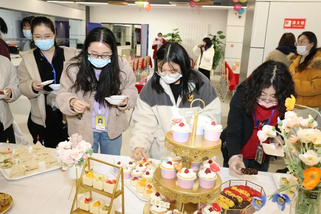 3月8日邀请参加女神节_女神节是几月几日_6月21日是什么节日是狗肉节吗