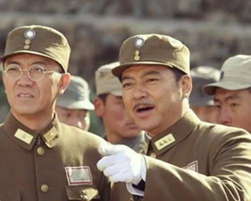 汤恩伯南口战役视频_汤恩伯_汤恩伯 草包