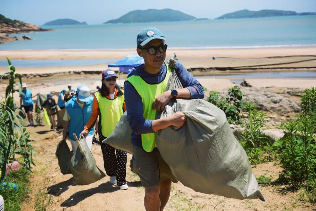 济南海洋极地世界_世界海洋日_世界海洋日团结一致就有能力保护海洋