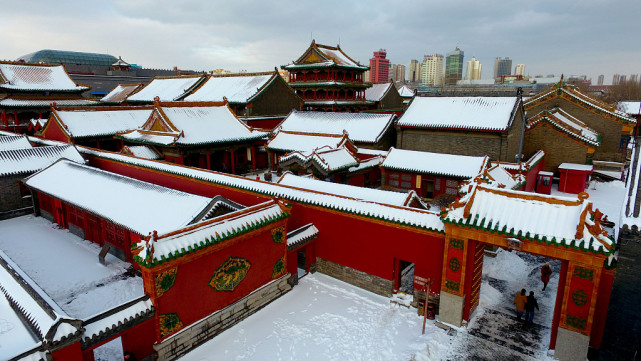 沈阳棋盘山门天气_蛟河市拉法山主峰棋盘_沈阳棋盘山滑雪场