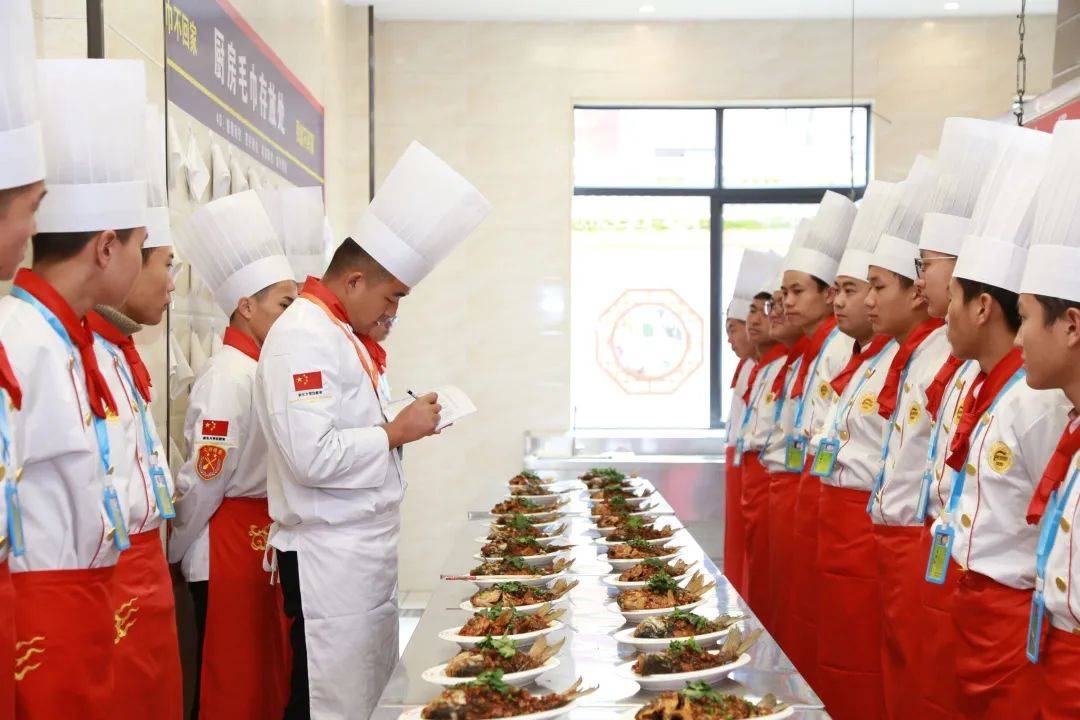 新东方烹饪 学费_新东方烹饪学校学费一年多少钱_长沙新东方烹饪学院学费多少