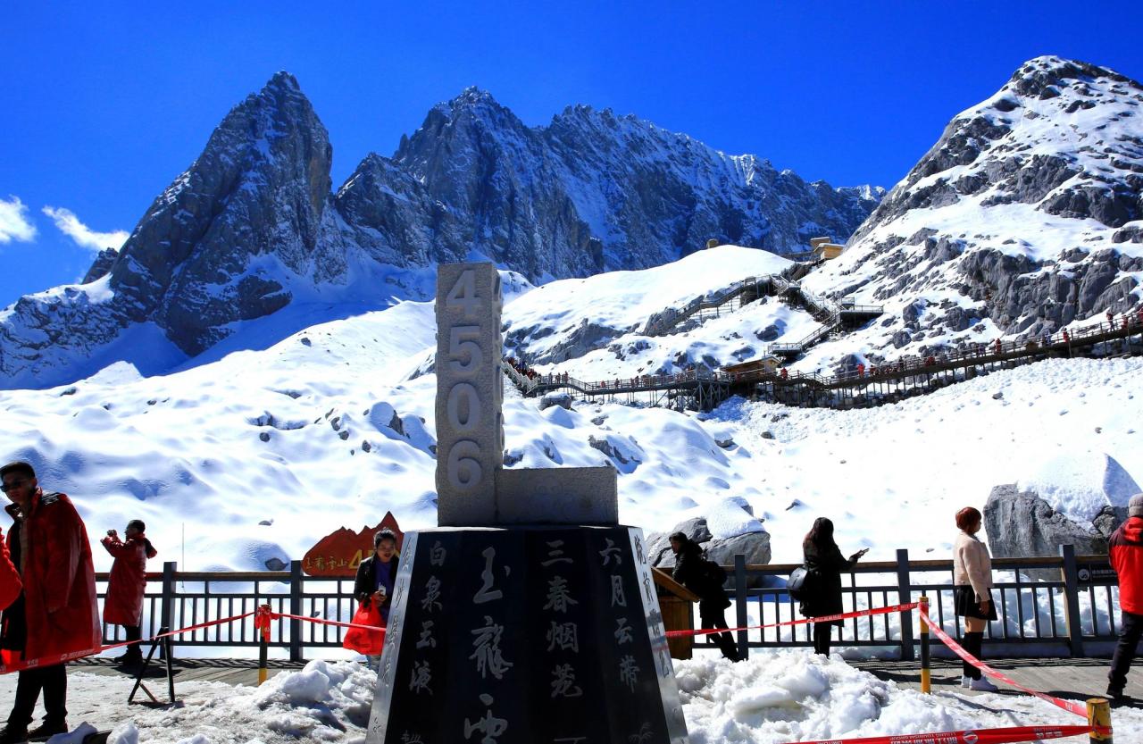 去韶山旅游有几个景点_去南宁旅游一般都是那些景点_云南旅游必去的景点