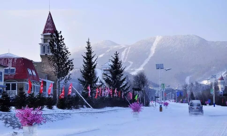 哈尔滨旅游必去景点_去北京旅游有哪些景点?_去韶山旅游有几个景点