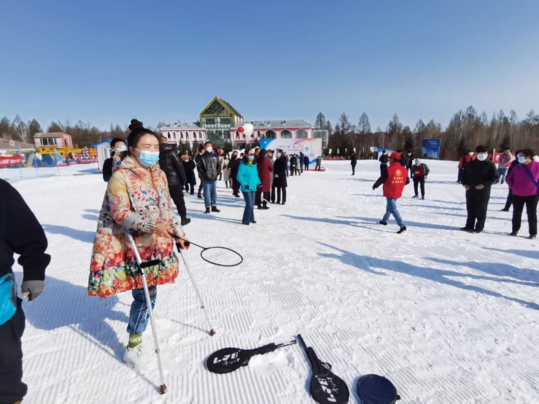 冰雪十一天_冰雪打金一天200_冰雪奇缘冰雪女王图片