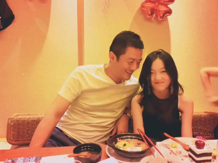 演员李亚鹏现任妻子_李亚鹏现任妻子是谁_李亚鹏妻子