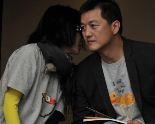 演员李亚鹏现任妻子_李亚鹏现任妻子是谁_李亚鹏妻子