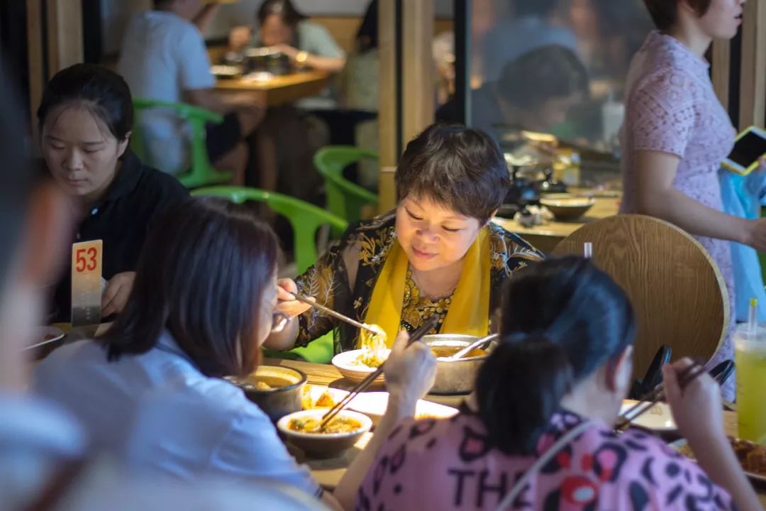 姐弟土豆粉加盟店_姐弟俩土豆粉加盟_姐弟土豆粉加盟多少钱