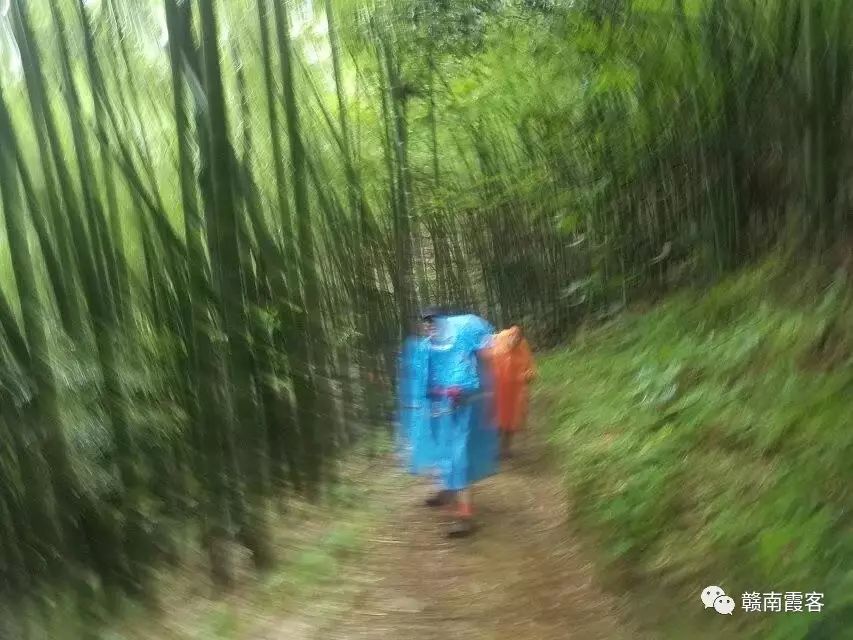 齐云山风景名胜区_齐云山在哪_齐云山南酸枣糕