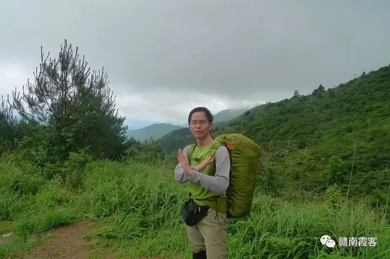 齐云山风景名胜区_齐云山南酸枣糕_齐云山在哪