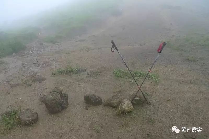 齐云山南酸枣糕_齐云山在哪_齐云山风景名胜区