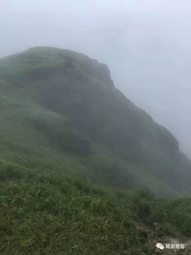 齐云山南酸枣糕_齐云山在哪_齐云山风景名胜区