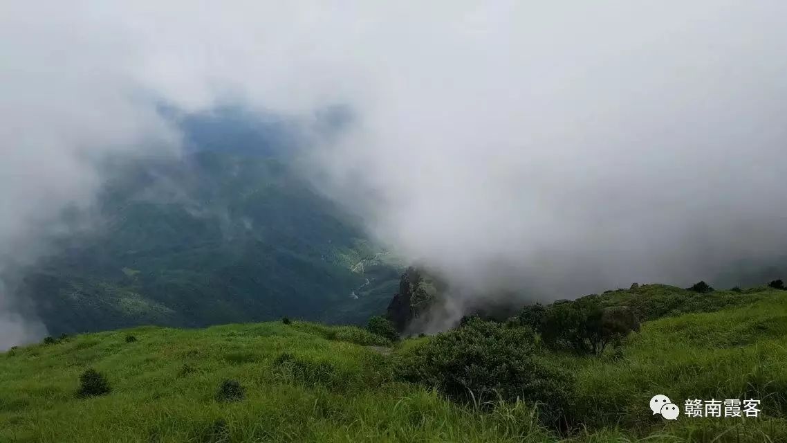 齐云山在哪_齐云山南酸枣糕_齐云山风景名胜区