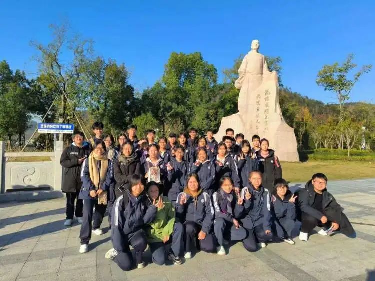 天台育青中学校长是谁_天台育青中学_天台育青中学是市重点中学吗